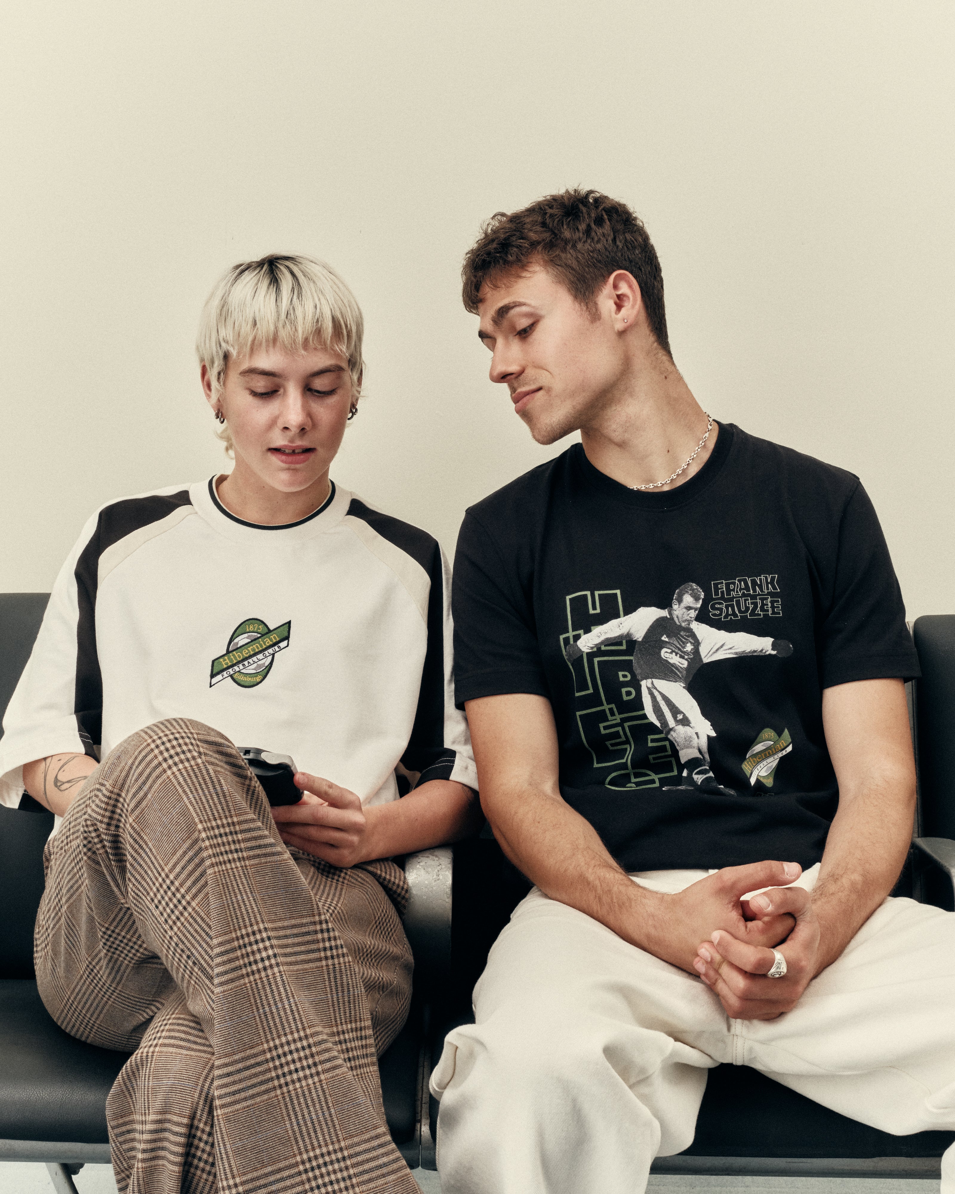 AOF x Hibs 90s Oversized Panelled T-shirt | Art of Football